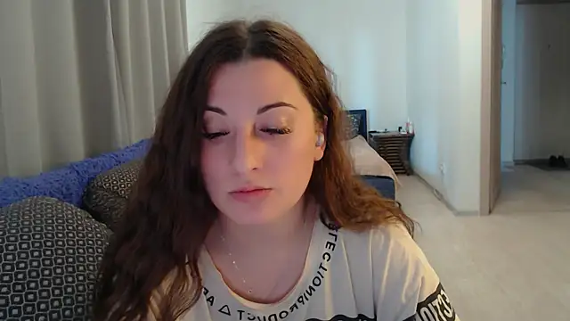 Helen_Adams_ XXX чат на живо