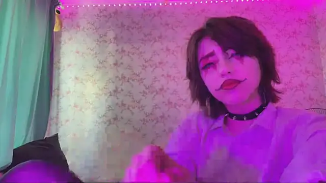 Živý XXX chat LilyChop