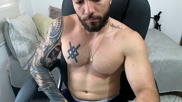 Онлайн чат XXX Isaac_Carter