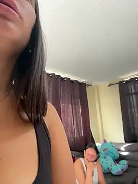 Chat XXX ao vivo de Lucyfer-fire