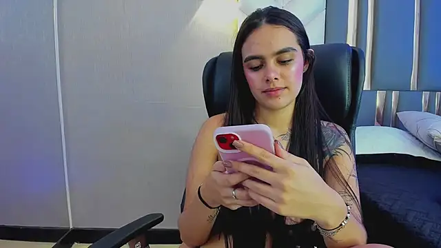 Živý XXX chat ChloeHarper_