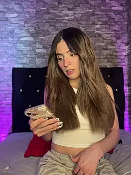 Lottus_fire Adlı Modelin Canlı XXX Sohbeti