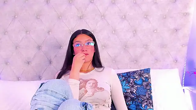 dafne_bss live XXX chat