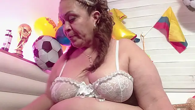scarlettbooty's Live XXX Chat