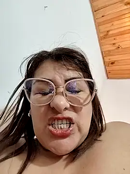 AlexxiaaMat 라이브 XXX 채팅