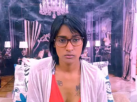 Chat XXX en directo de IndianRebel4u2Luv
