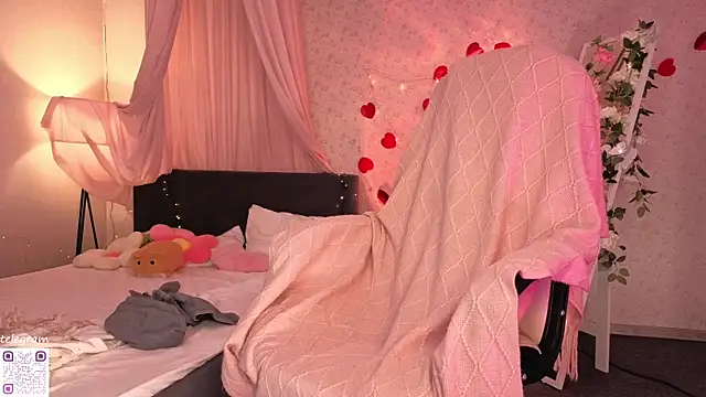 lilly_Cherry_ Adlı Modelin Canlı XXX Sohbeti