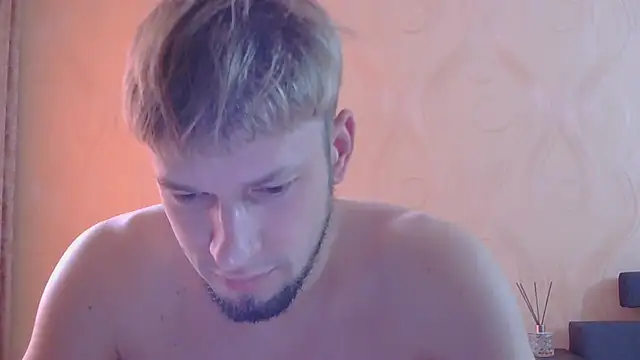 frama666 Adlı Modelin Canlı XXX Sohbeti