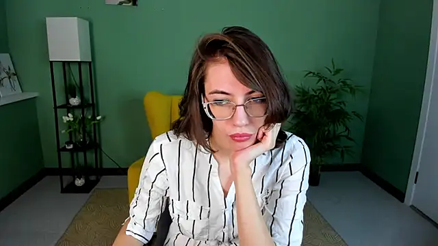 eva_sicret Adlı Modelin Canlı XXX Sohbeti
