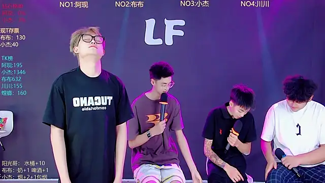 Chat XXX ao vivo de M-handsome-boy