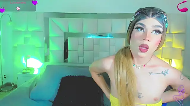 Lecsis_Lincy Live XXX-Chat