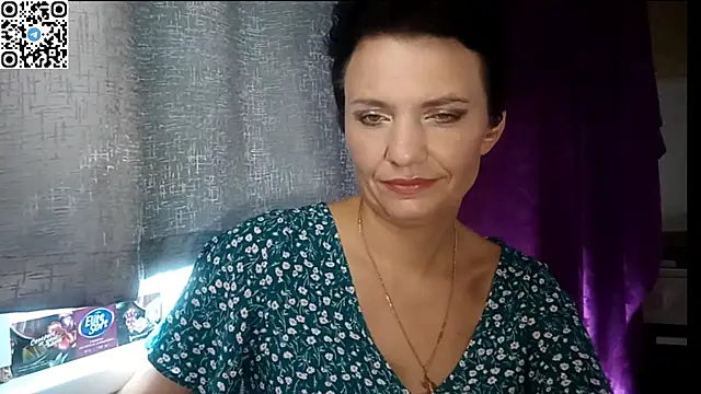 HotMamaQueen234's Live XXX Chat