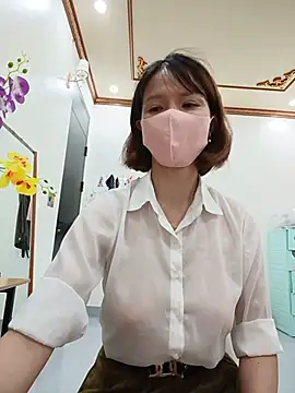 Emma_LinhのライブXXXチャット
