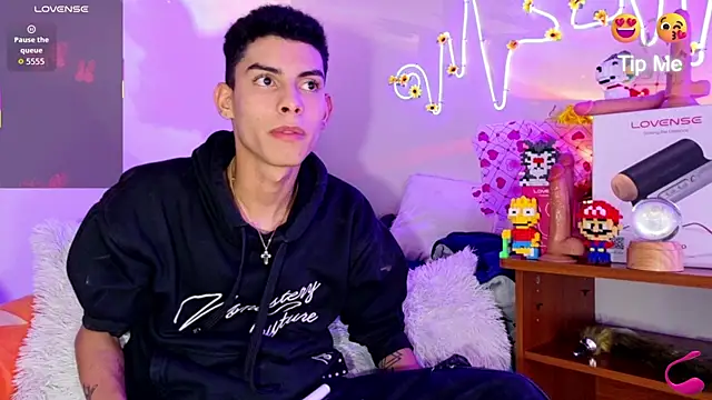 XXX chat uživo modela Philips_Jhon