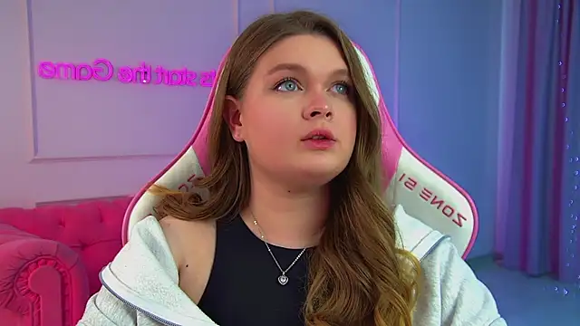 CrystalLyonsn Live XXX chat