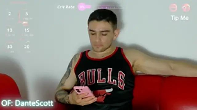 Sexy_Alejandro_ Adlı Modelin Canlı XXX Sohbeti