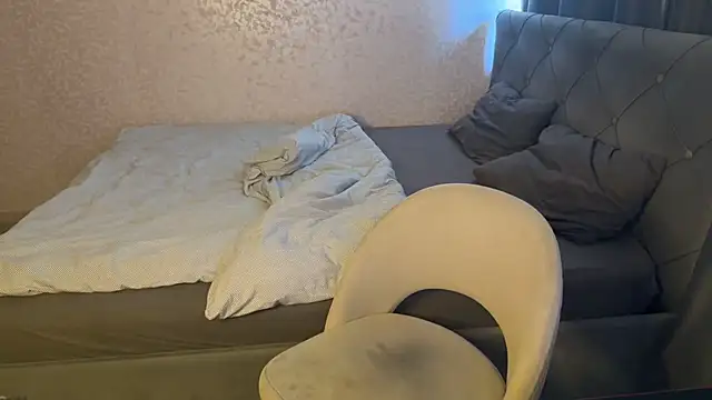 XXX chat uživo modela davloves