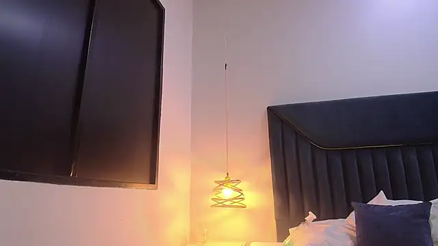 IzanDupond Live XXX-Chat