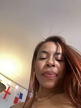 XXX chat uživo modela AryCoral555