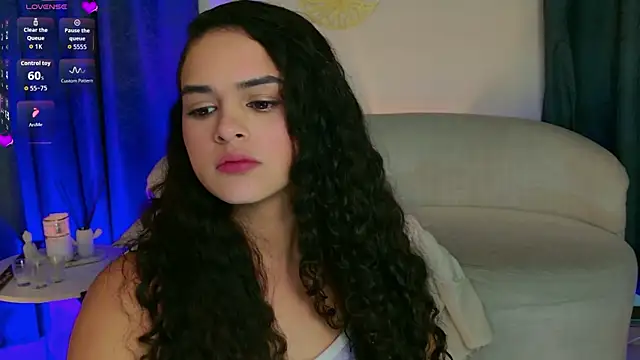 MaraVelvett's Live XXX Chat
