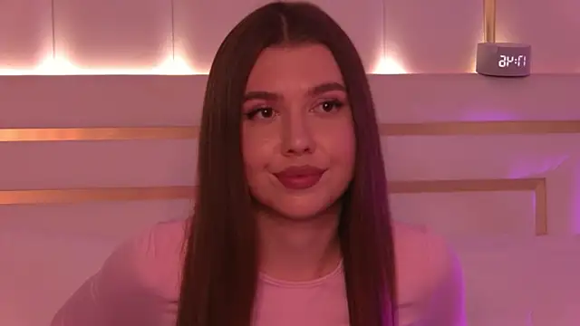 AshleyEvance Adlı Modelin Canlı XXX Sohbeti