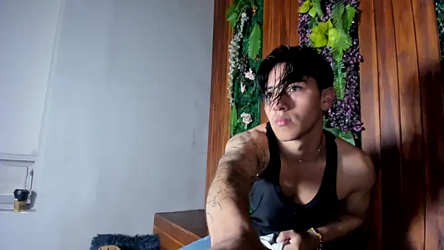 Chatroom XXX en direct de Andy_Joy_