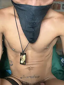 CRAZY-BOY99 Live XXX Chat