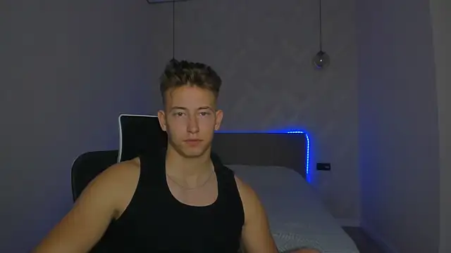 find0m_master: απευθείας συνομιλία ΧΧΧ