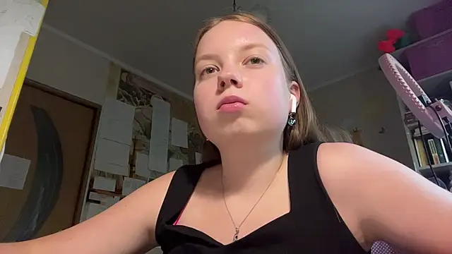 Aileyn – Naživo XXX chat