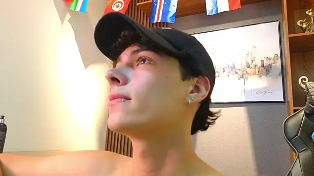 Esteban_Fire élő XXX-chatje