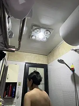 xiiuuff18 라이브 XXX 채팅