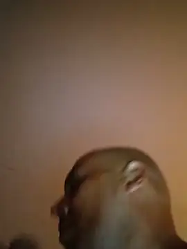 mikey2840 Show in webcam