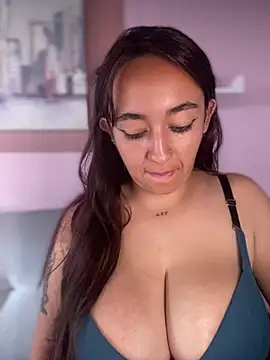 Chat XXX Live Im_Luuu