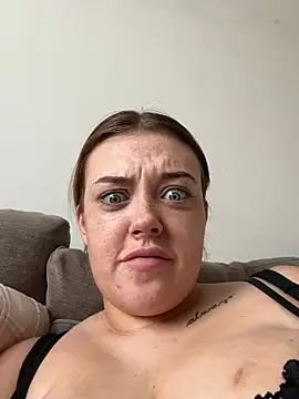 Goddess-Princesss' Live XXX Chat