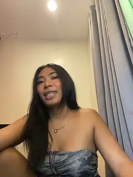 hugecock_tamira's Live XXX Chat