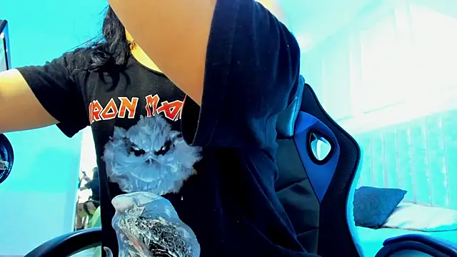 Онлайн чат XXX lilith_ayanami