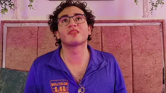 dylan_xxx1のウェブカメラショー