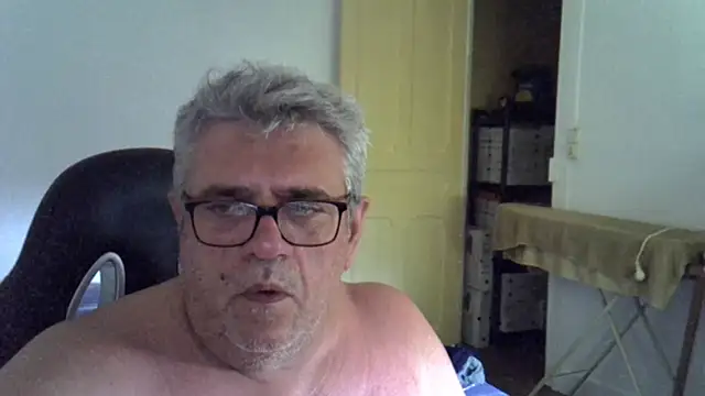 Laurent_oldmen live XXX chat