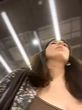 Chat XXX ao vivo de MommmyYummy