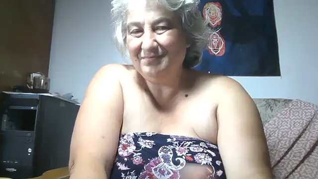 Chatroom XXX en direct de ExquisiteMature
