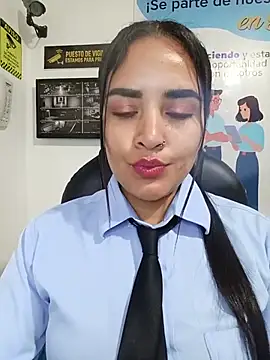 MAYE__13 Live XXX Chat