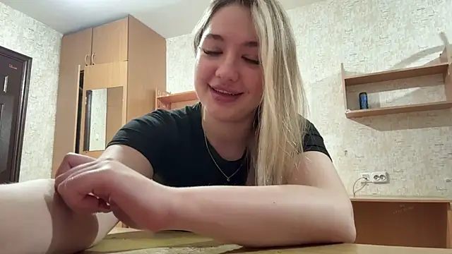 Kattyqte Chat XXX live