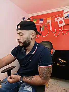 Mike_savage3's Live XXX Chat