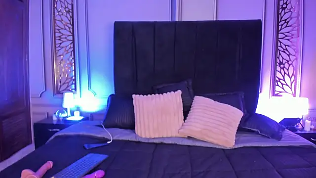 dulce_girls élő XXX-chatje