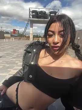 XXX chat uživo modela DAKOTA_SAKURA