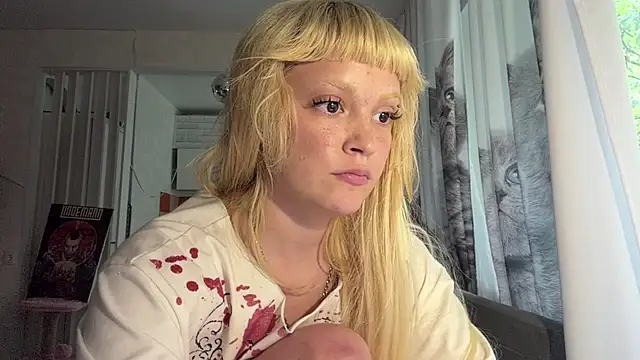 FreedaDeloach live XXX chat