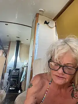 Czat XXX na żywo – ladyboatlady