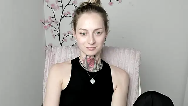 Esmi_Winter's Live XXX Chat