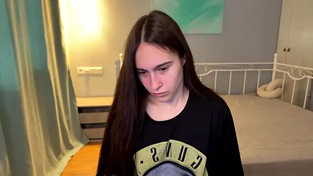 AliceKolltt's Live XXX Chat