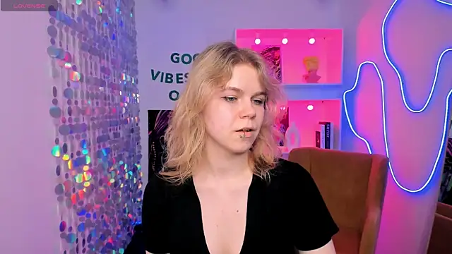 ElizabethVane Live XXX Chat